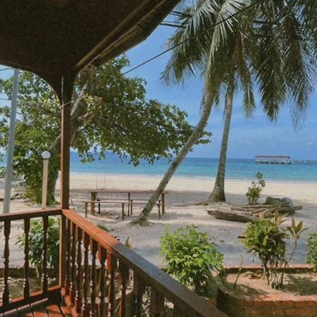 Salang Sayang Resort , Pulau Tioman Kampong Ayer Batang Exterior photo